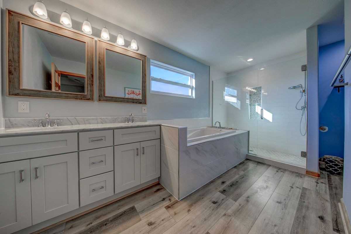 1007 Cypress Ln - Photo 7 of 17