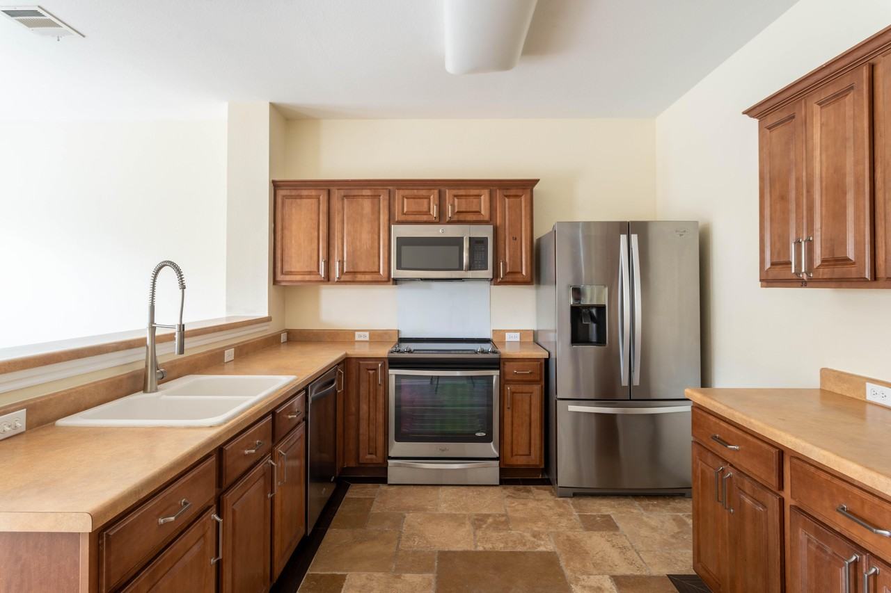 Maxa Dr - Photo 3 of 6