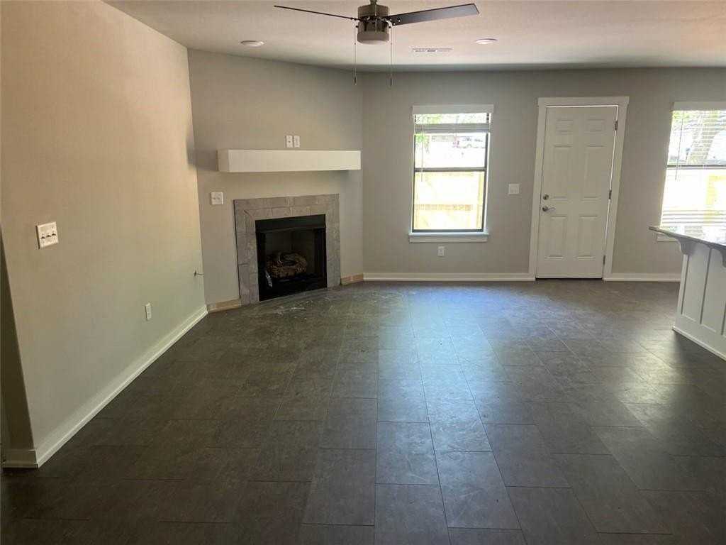 138 Ryder St - Photo 3 of 3