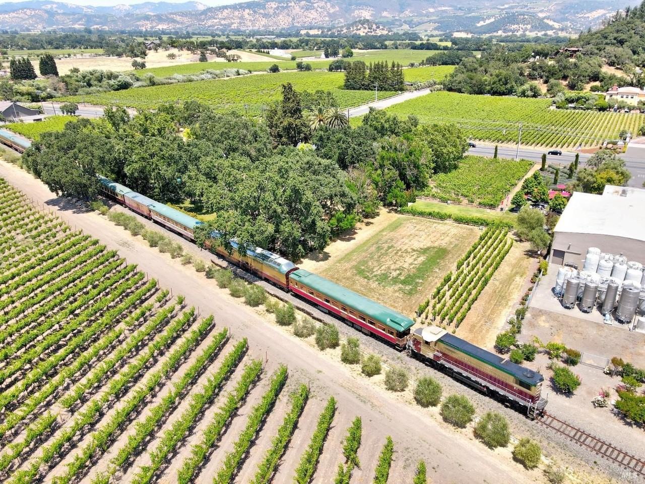 7491 Saint Helena Hwy - Photo 3 of 50