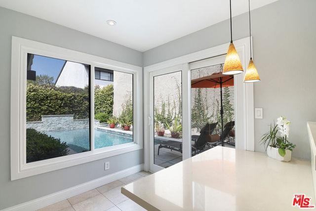 3980 Astaire Ave - Photo 3 of 8