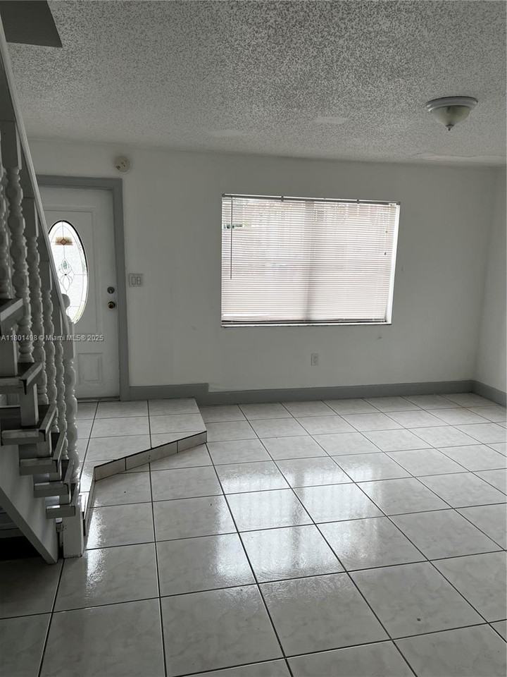 5067 Nw 5th St #A - Photo 3 of 8