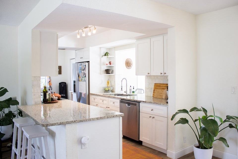 556 Northwest 15th Court - Photo 7 of 8