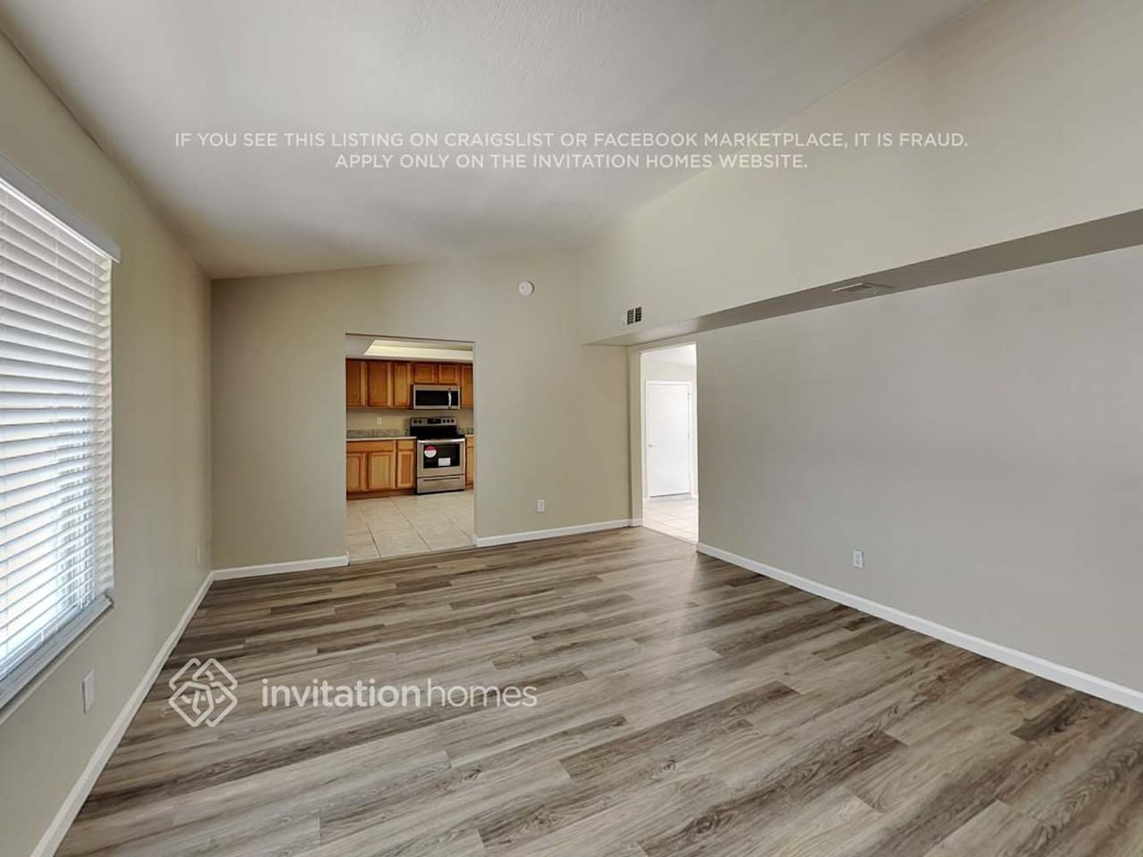 10444 W Devonshire Ave - Photo 5 of 17