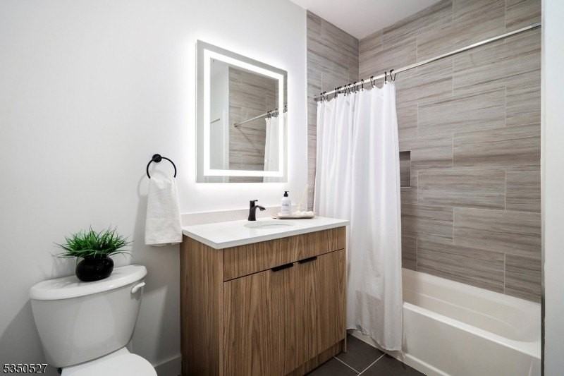 310 W Jersey St #404 - Photo 4 of 14