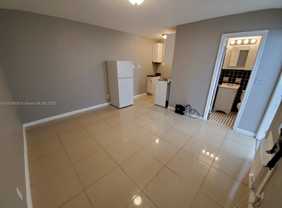 1719 Lincoln St - Photo 1 of 1