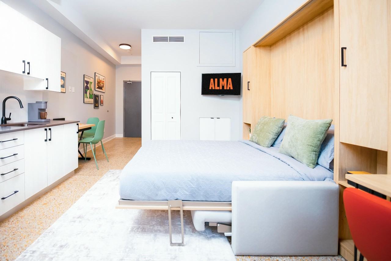 Alma Sandy Hill - Photo 2 of 50