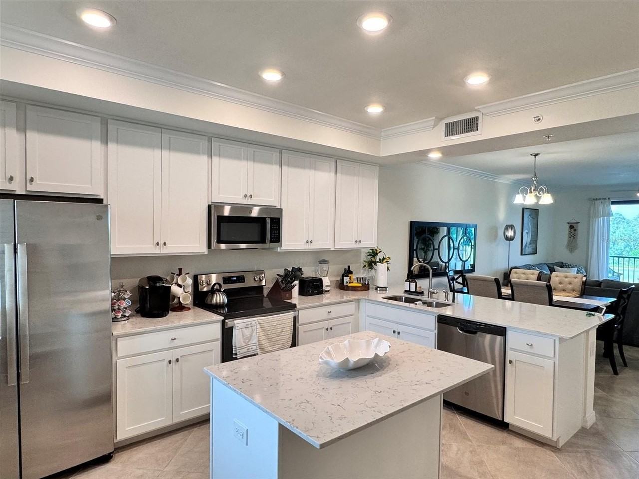 17724 Gawthrop Dr #304 - Photo 3 of 38