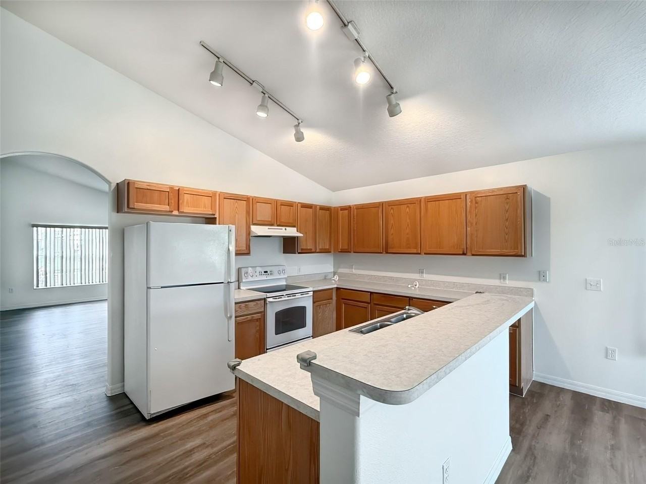 129 Garberia Drive - Photo 4 of 16