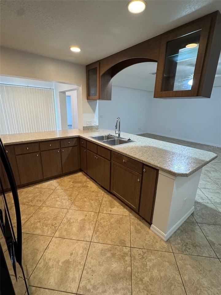 2963 Walnut Ct - Photo 5 of 15