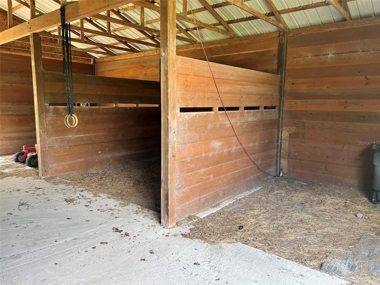 4440 Se 17th St - Photo 7 of 10