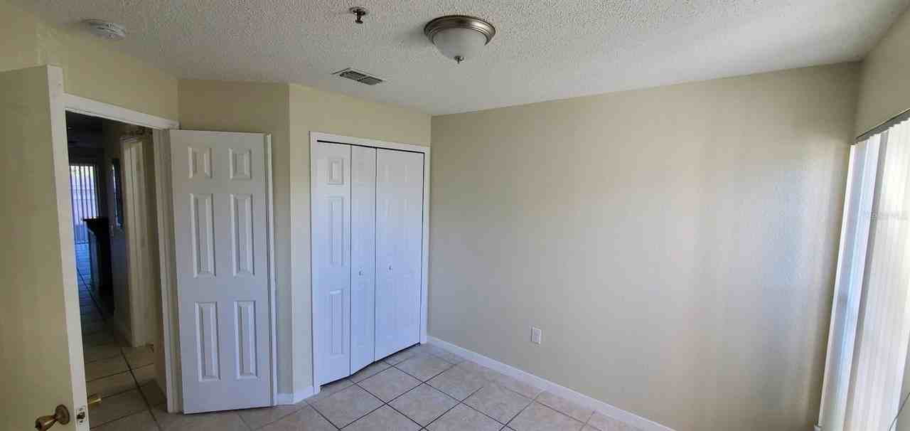 1659 Windsor Oak Court - Photo 6 of 21