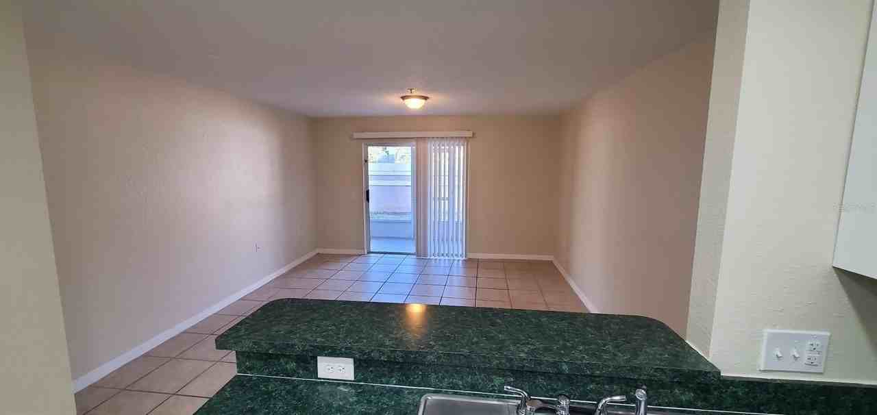 1659 Windsor Oak Court - Photo 7 of 21