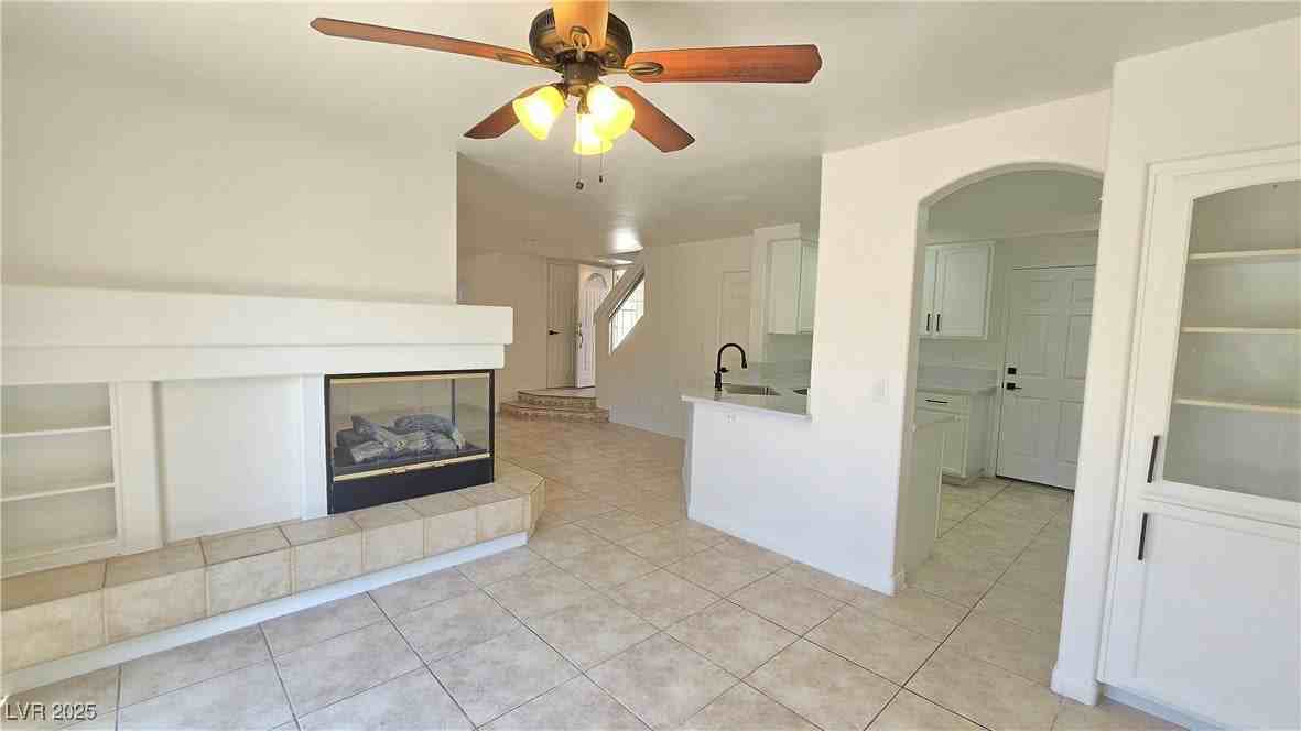 9791 Sonora Bend Avenue - Photo 7 of 35