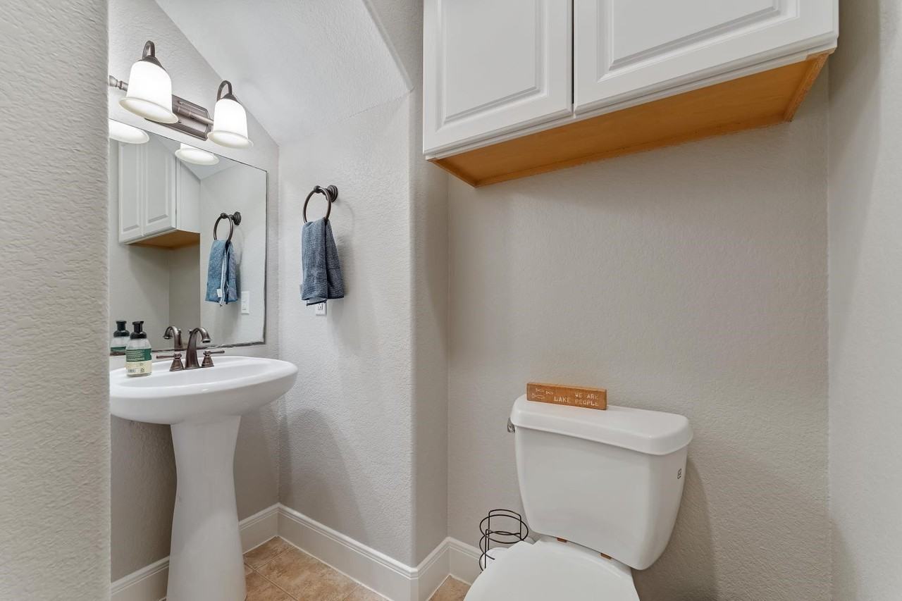 335 Old Aqua Lndg E - Photo 6 of 22