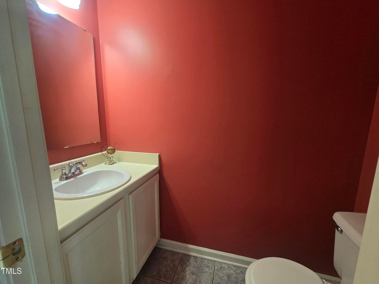 230 Saint Andrews Ln - Photo 6 of 22