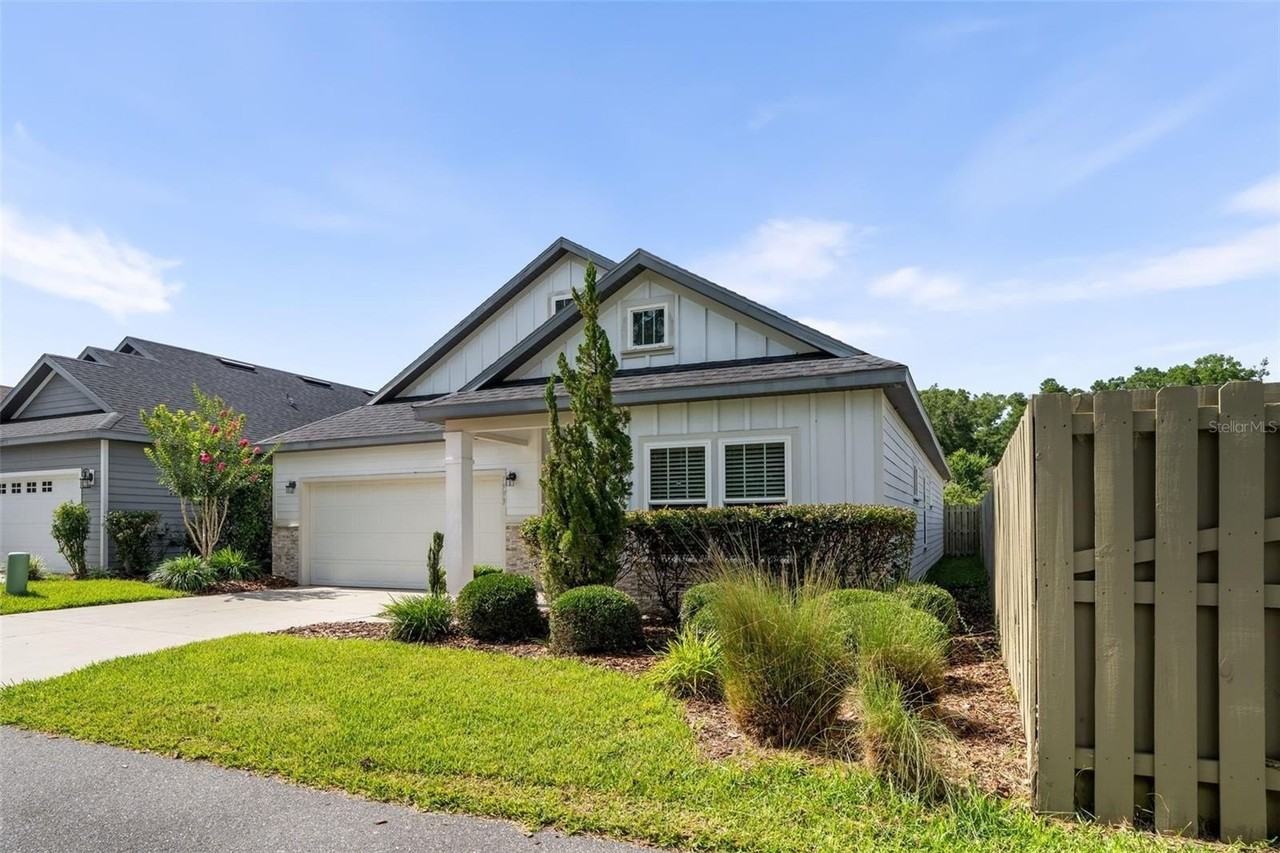 7993 Sw 79th Ln - Photo 3 of 27