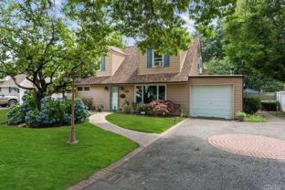 341 Pin Oak Ln - Photo 1 of 1