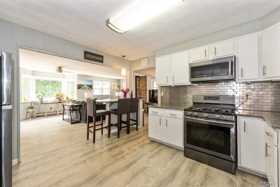 341 Pin Oak Ln - Photo 6 of 19