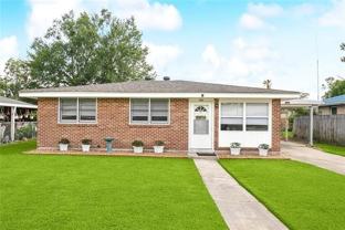 347 Olive Dr - Photo 1 of 1