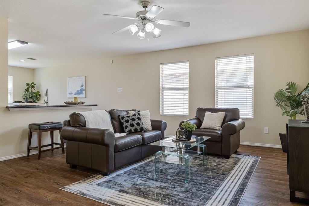 5016 Pacific Way Dr - Photo 4 of 24