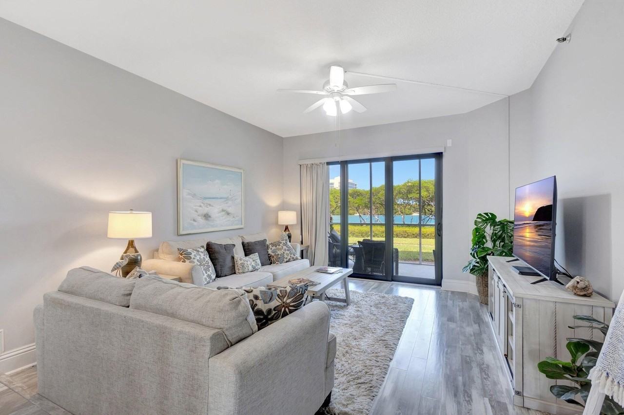 200 Waterway Rd #109 - Photo 7 of 43