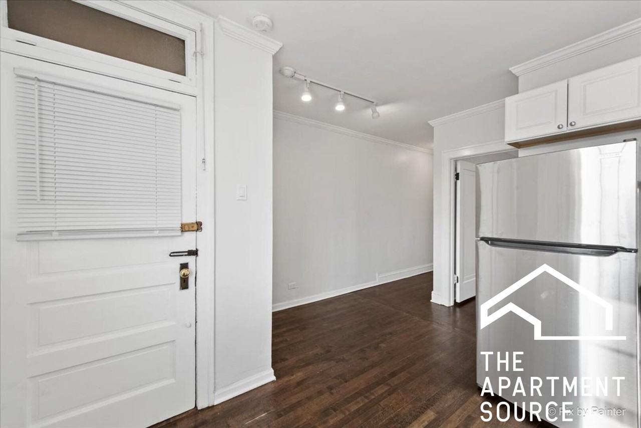 5430 N Campbell Ave #3N - Photo 4 of 10