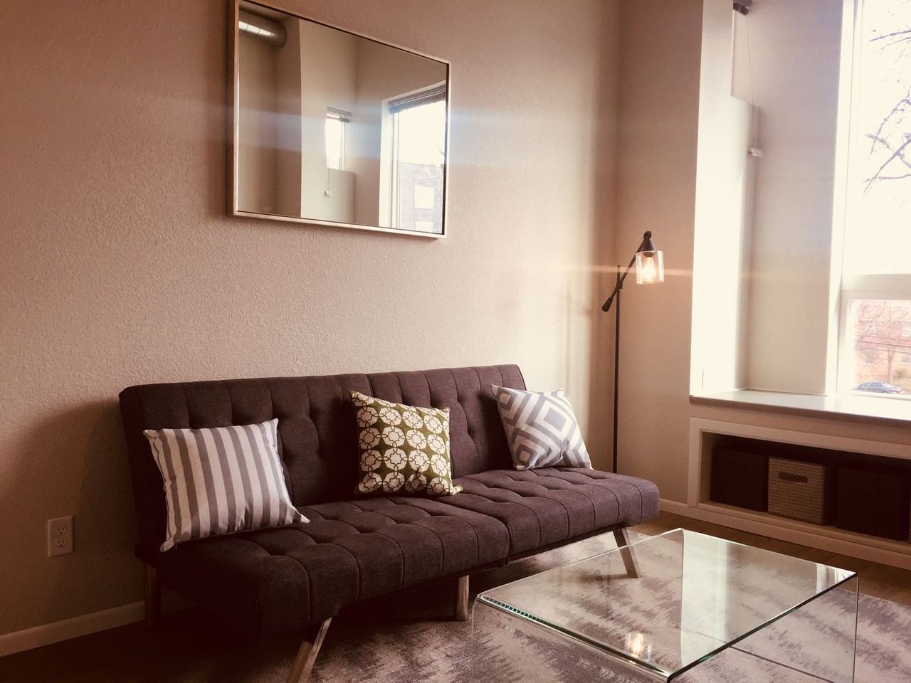 APT ON ESSEX - Photo 3 of 28