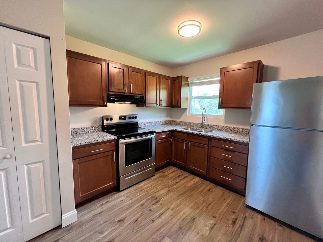 4170 Barna Ave - Photo 5 of 11