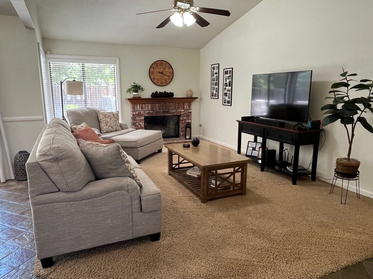 6035 Golden Terrace Dr - Photo 2 of 17