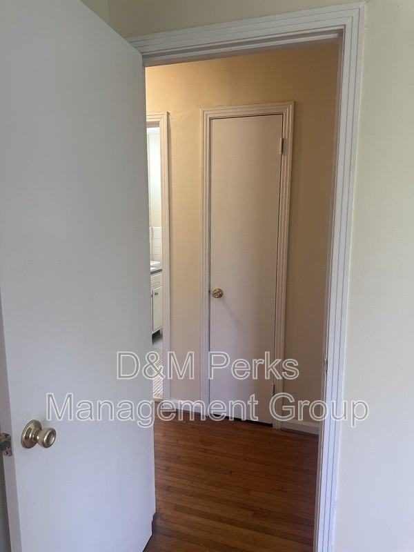 8125 2nd Avenue South #B - Photo 4 of 8