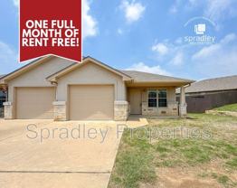 716B E Ridge Blvd - Photo 1 of 1