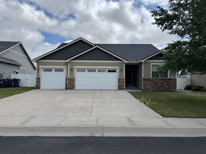 6515 Laramie St - Photo 2 of 20