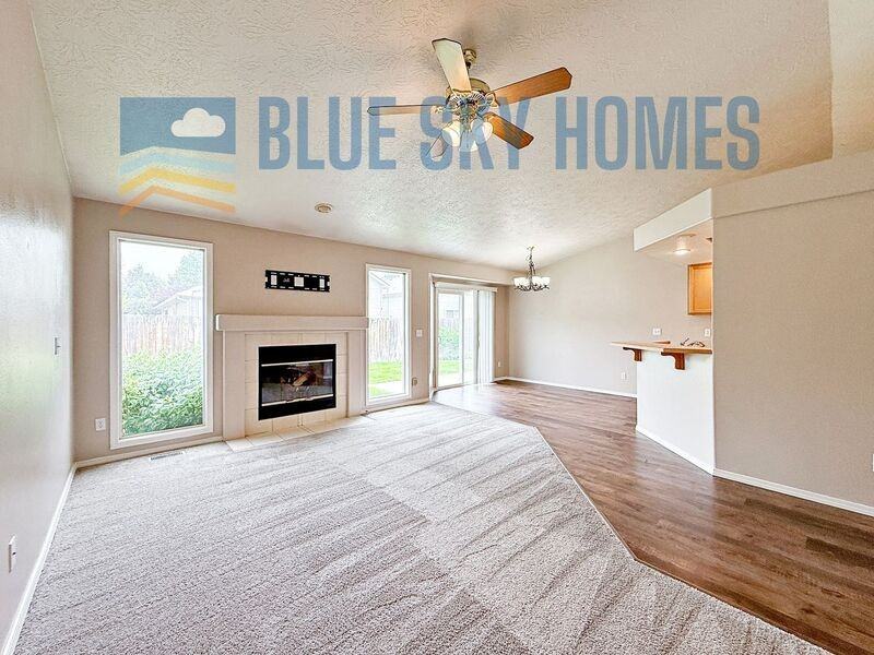 7530 N Matlock Ave - Photo 3 of 20