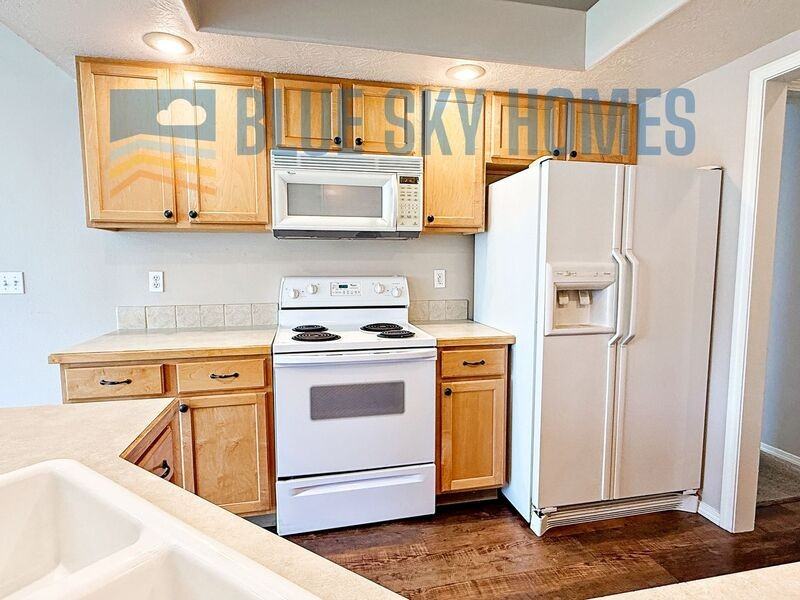 7530 N Matlock Ave - Photo 5 of 20