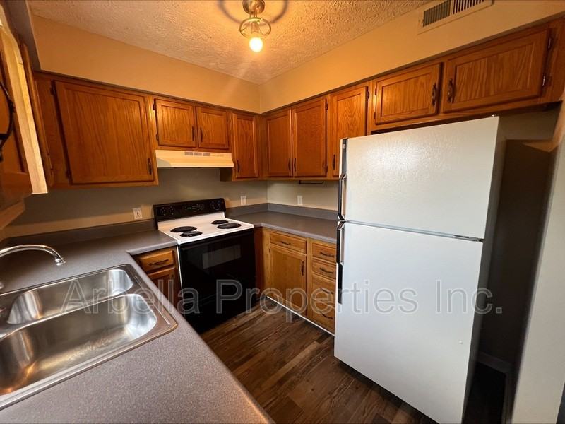 2637 Highwayw #20 - Photo 5 of 12