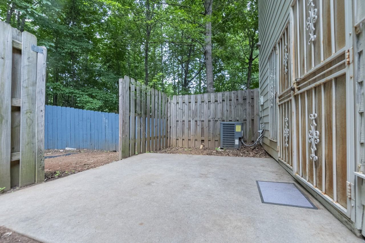 4123 Stone Trace Drive - Photo 4 of 25