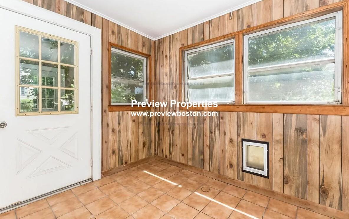 Bellamy St #2 - Photo 7 of 16