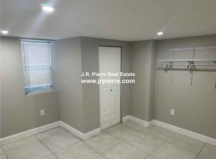 13 Montgomery Ave - Photo 4 of 7
