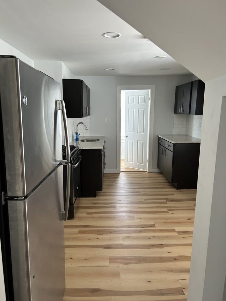 Groton Pl #3 - Photo 2 of 16