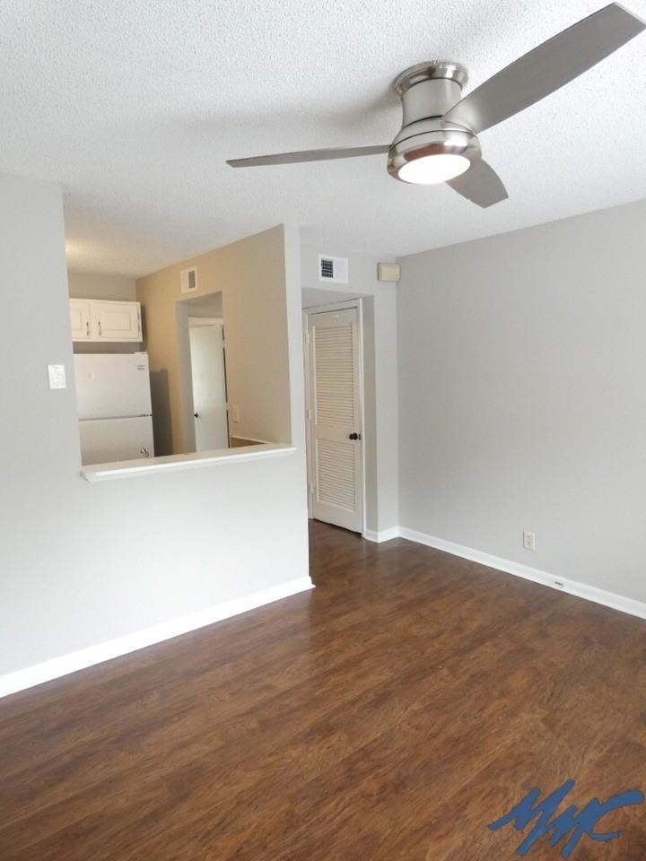 118 Dill Ln #K - Photo 3 of 9