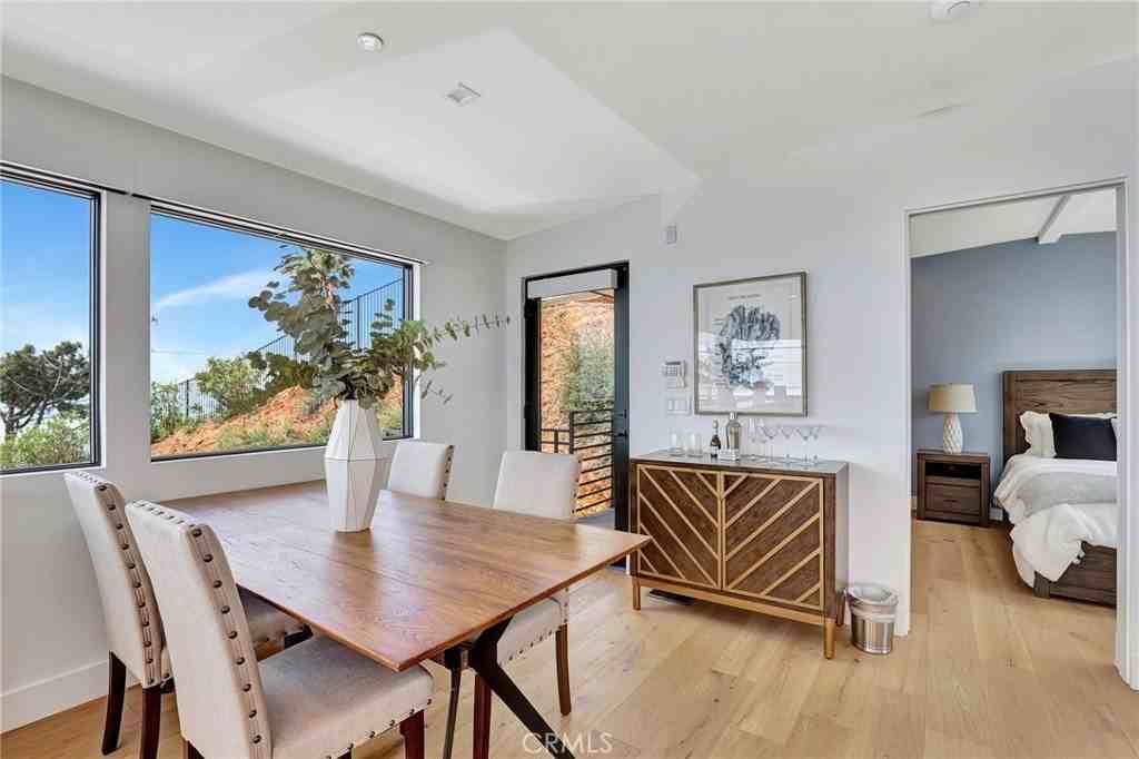 5402 Horizon Dr - Photo 7 of 50