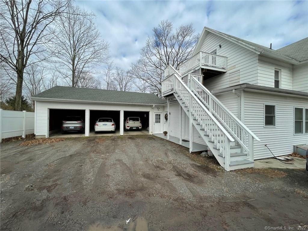 12 Maple St ##3 - Photo 3 of 16