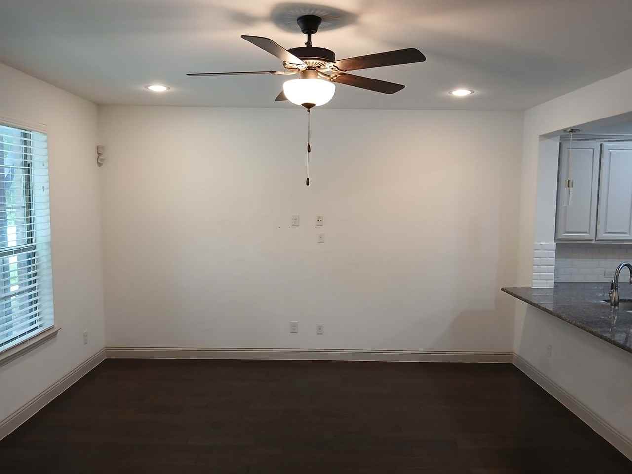 7225 Huckleberry Dr - Photo 3 of 32