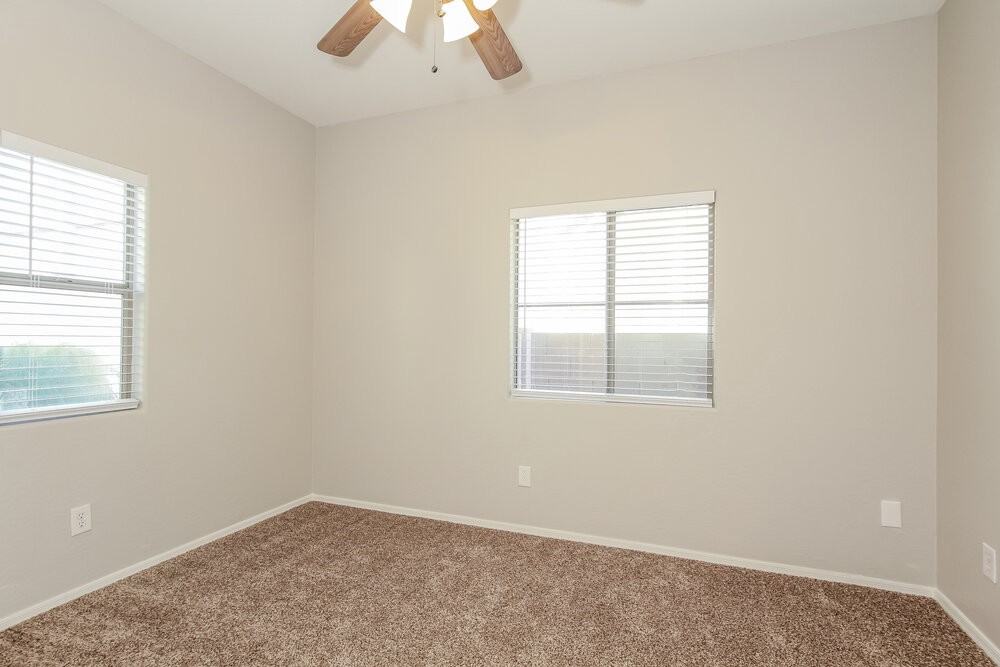 4665 E Olney Ave - Photo 4 of 17