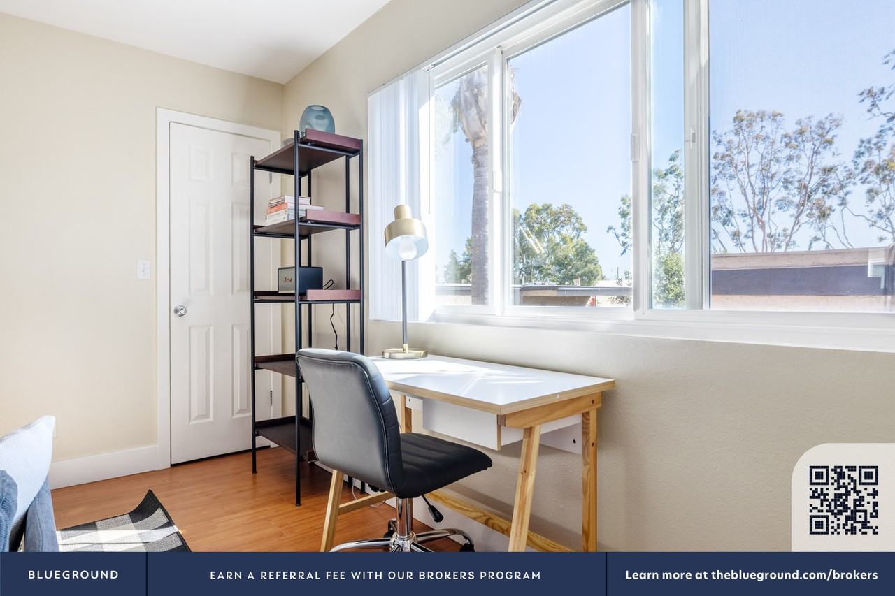 12610 Braddock Dr #468 - Photo 5 of 32