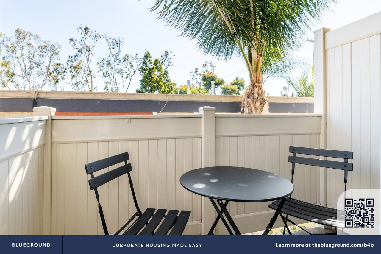 12610 Braddock Dr #468 - Photo 6 of 32