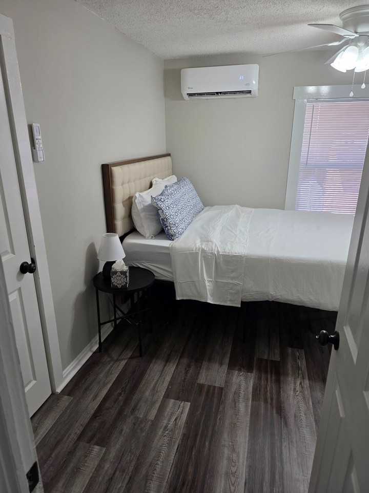 138 Spring St #1234774P - Photo 5 of 19