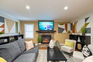 306 Jason Ct - Photo 1 of 1