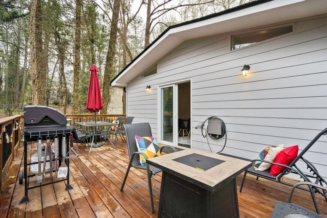 306 Jason Ct #1234831P - Photo 5 of 50